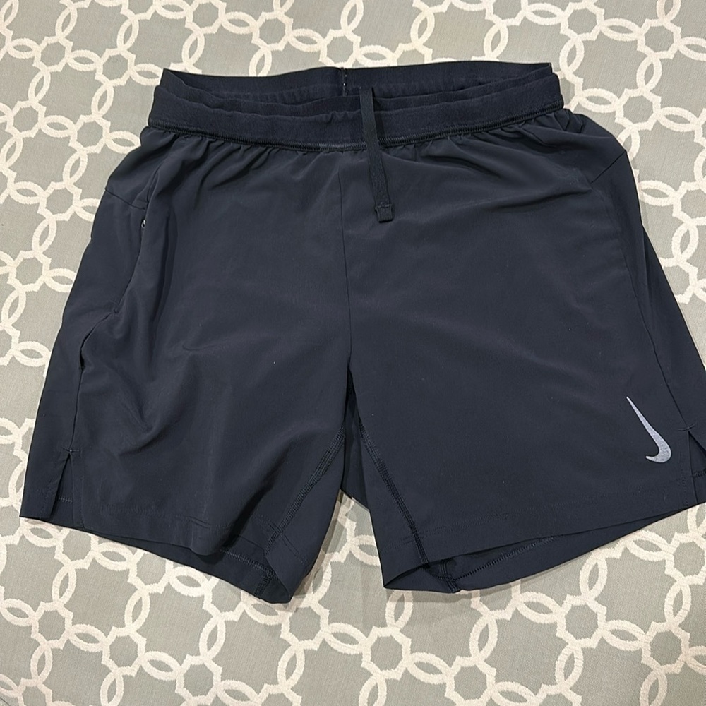 Nike Yoga Dri-Fit Shorts Men’s Small